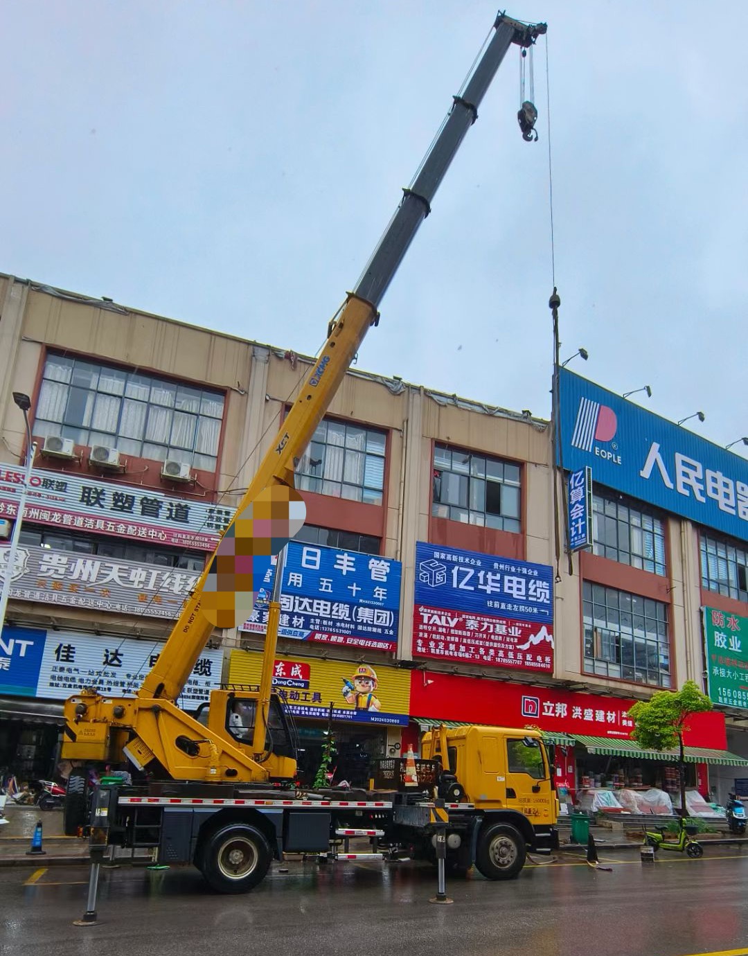 东西湖区什么时间对吊车进行维修保养最合适