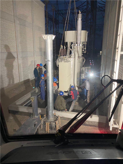 东西湖区建筑工程类吊车租用介绍